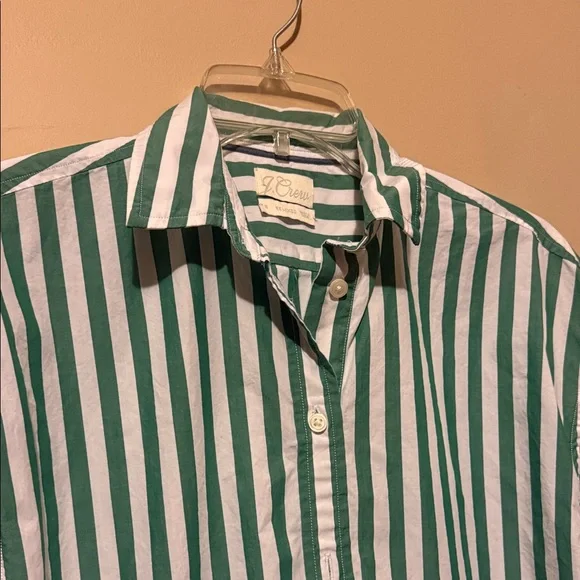 J Crew Women’s Green and White Striped Button down Shirt - Picture 5 of 9